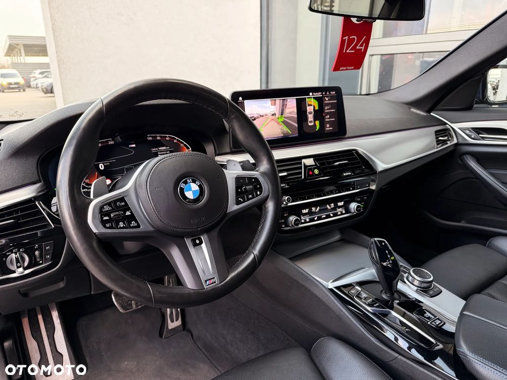 BMW Seria 5 530d xDrive M Sport Edition - 27