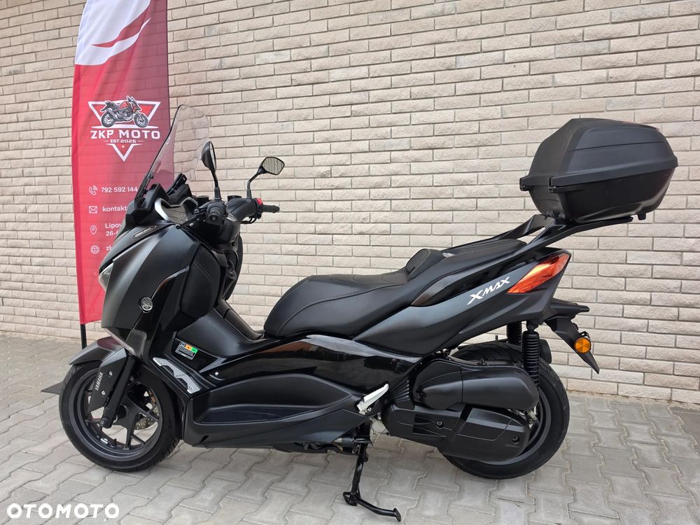 Yamaha X-max - 3