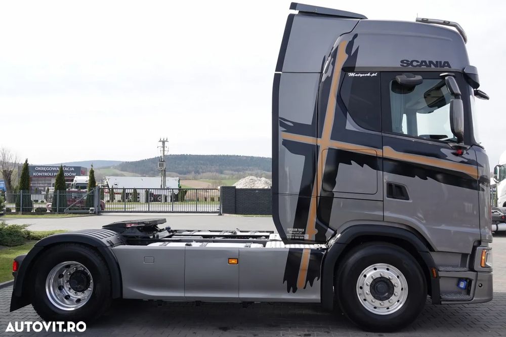 Scania S 500 / RETARDER / AER CONDIȚIONAT PARCARE / JANTE DIN ALIAJ / PIELE / ANVELOPE 100% / REZERVORE 1.400 L - 9