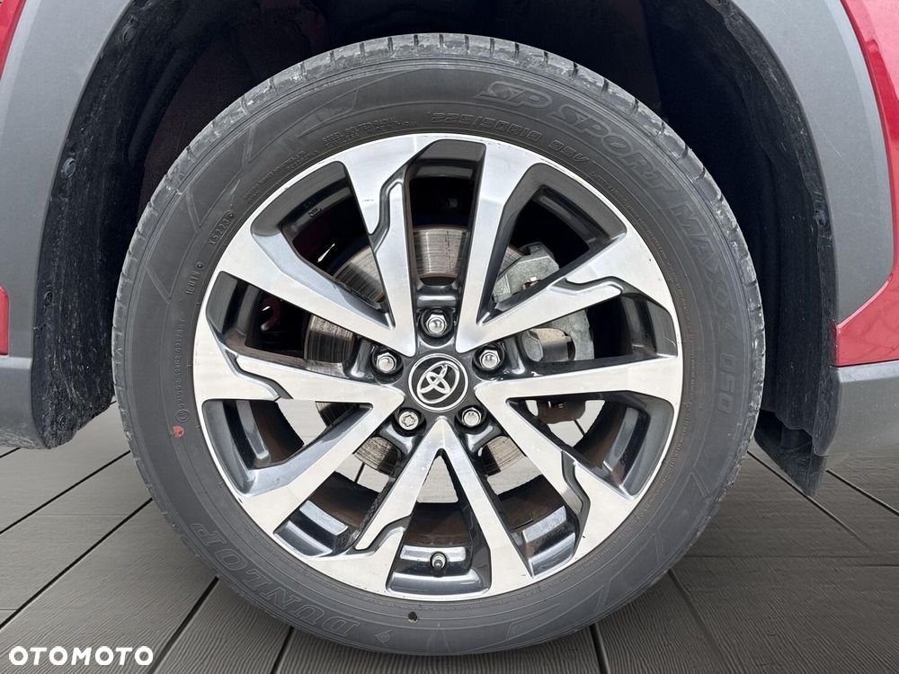 Toyota Corolla Cross - 28