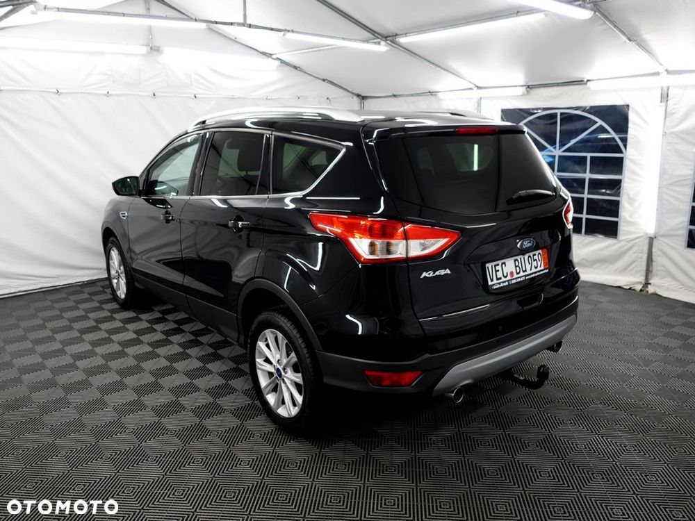 Ford Kuga 2.0 TDCi FWD Titanium - 4