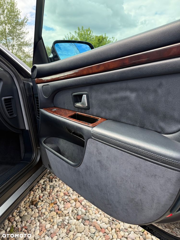 Audi A8 2.8 Tiptronic - 12