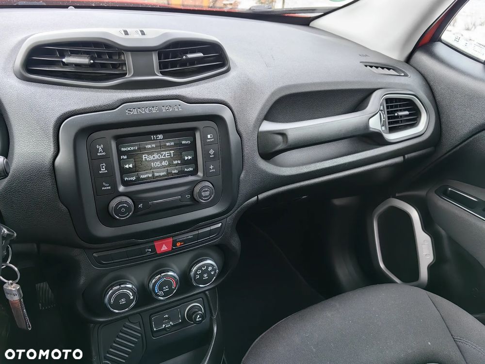 Jeep Renegade 1.4 MultiAir Longitude - 32