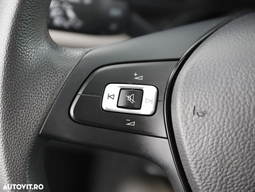 Volkswagen Polo 1.0 TSI DSG Comfortline - 18