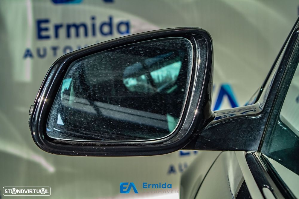 BMW 116 d Pack Desportivo M - 13
