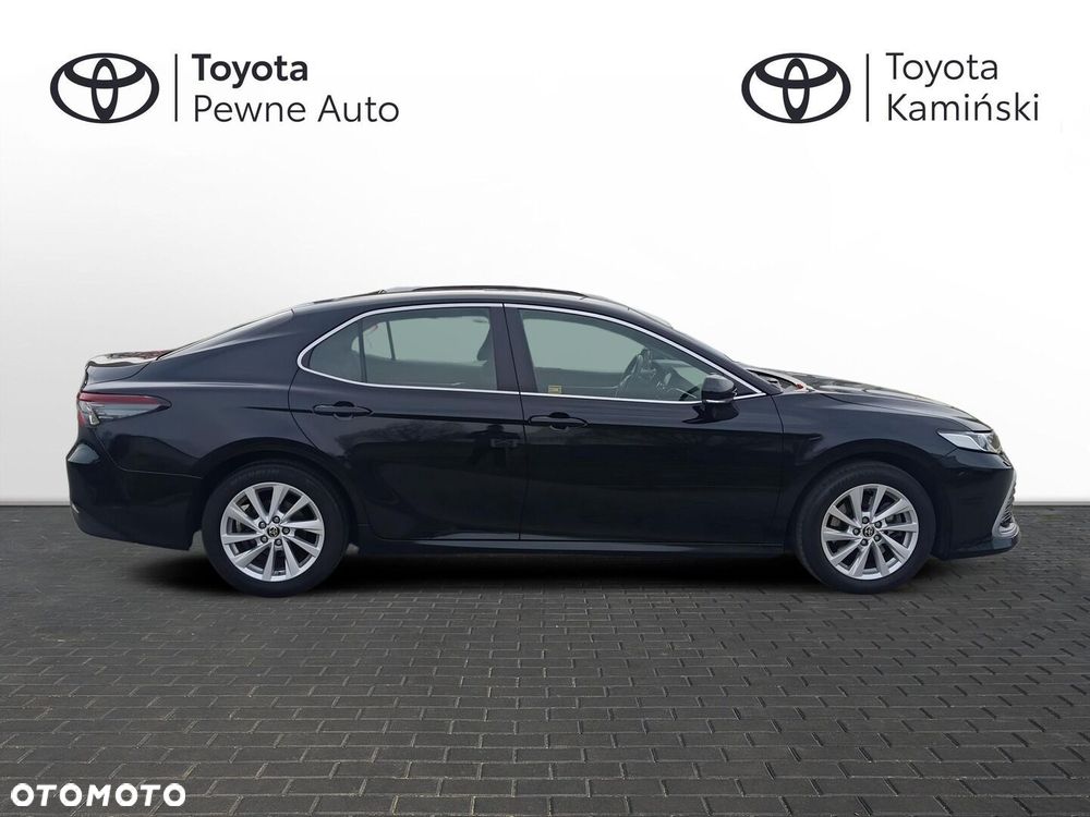 Toyota Camry 2.5 Hybrid Comfort CVT - 6