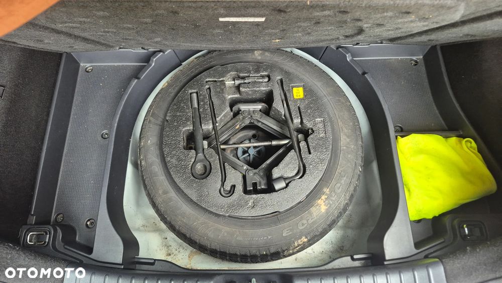 Hyundai i30 1.4 Base + EU5 - 26