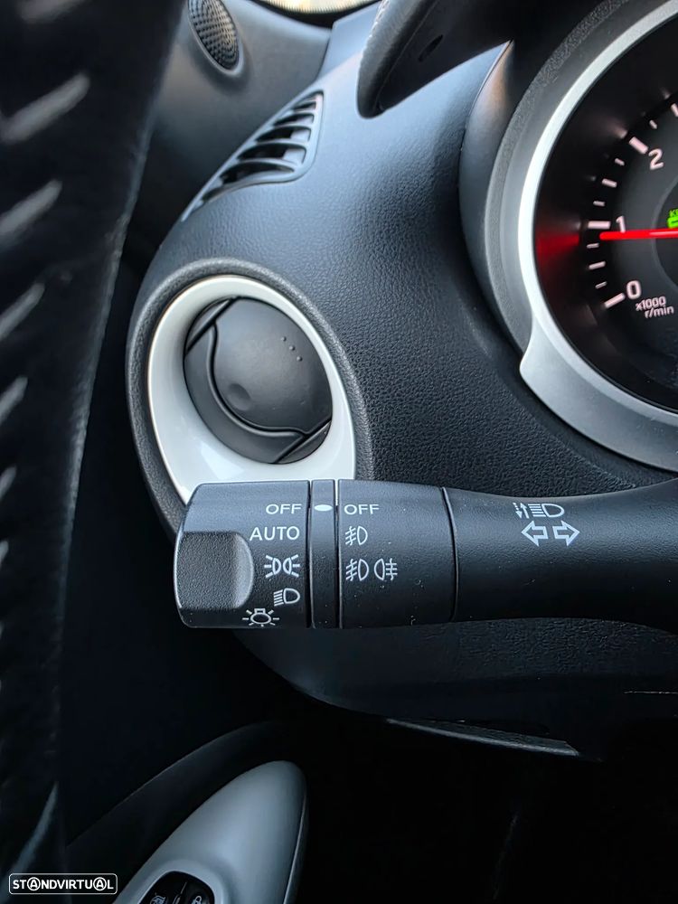 Nissan Juke 1.5 dCi Tekna Premium - 29