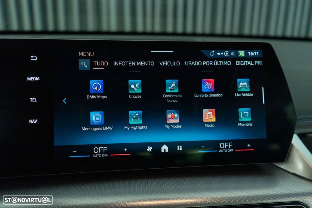 BMW iX1 eDrive20 Pack Desportivo M - 22