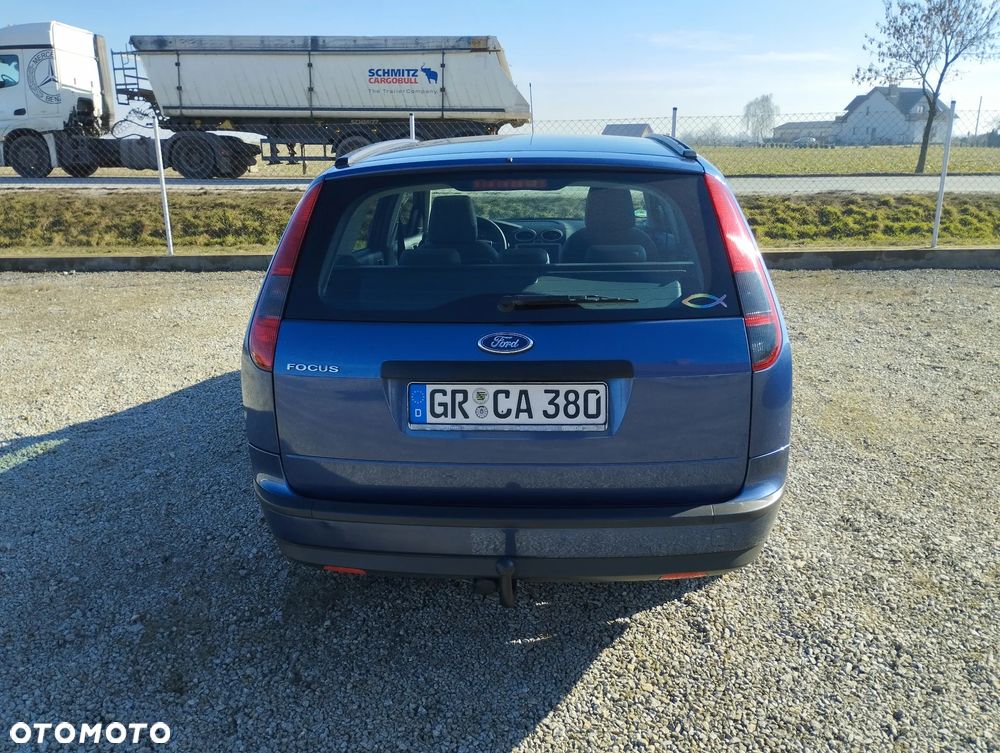 Ford Focus 1.6 16V Fun X - 6