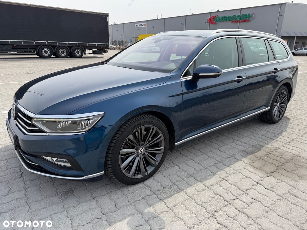 Volkswagen Passat 2.0 TSI 4Mot Elegance DSG - 1