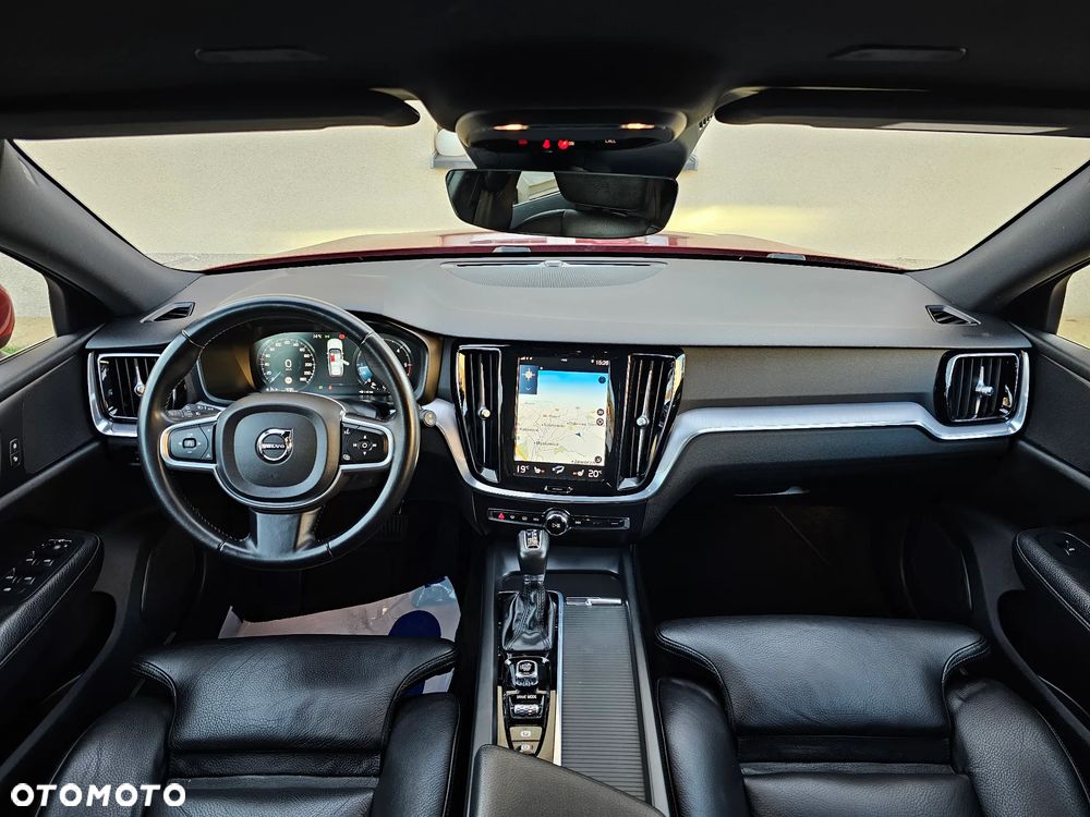 Volvo V60 D3 Geartronic Momentum Pro - 34