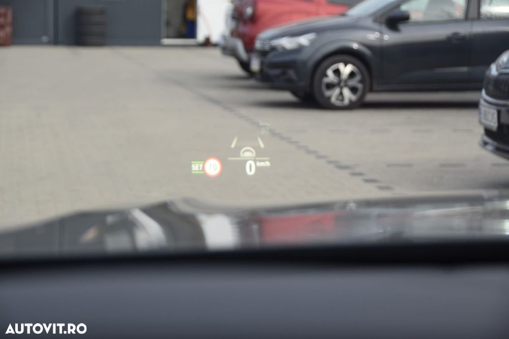 BMW Seria 7 745Le xDrive - 26