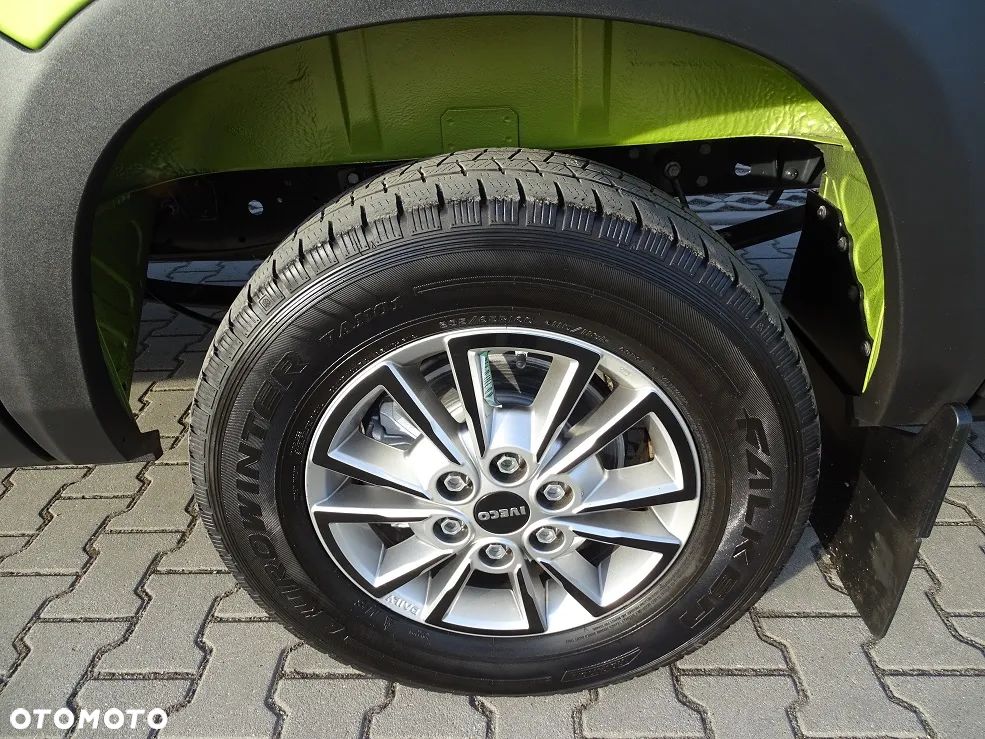 Iveco Daily L4H2 35S18 3.0 180 Brygadówka DOKA 7 Osób HAUSER UNIKAT!! JEDYNY TAKI!! JAK NOWY!! - 32