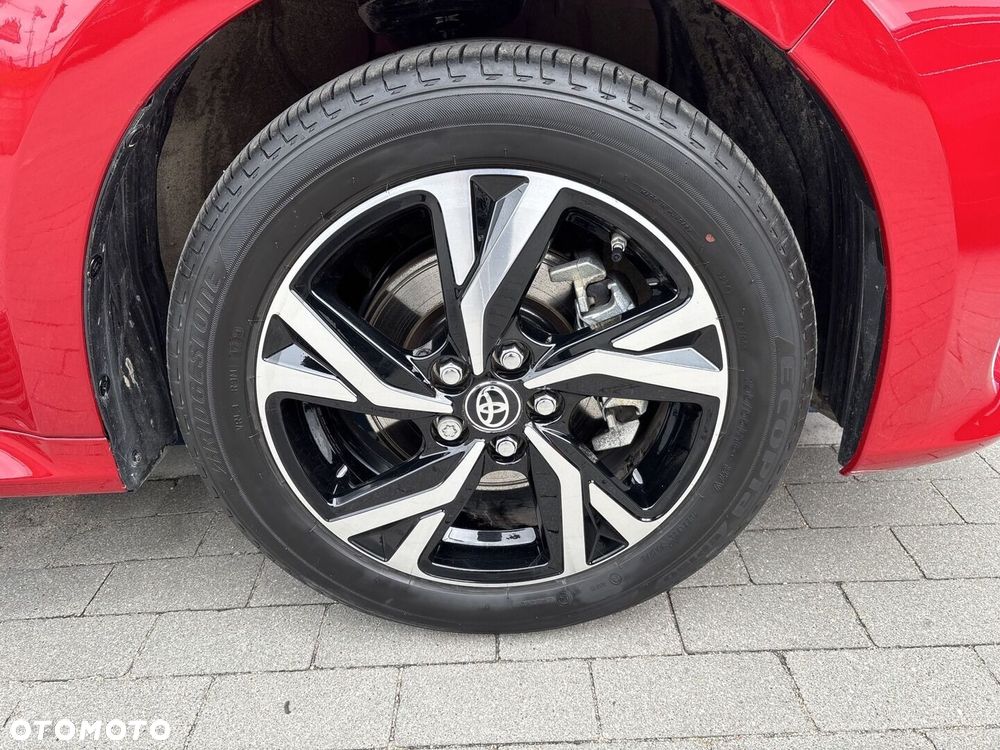 Toyota Yaris Hybrid 1.5 Style - 23