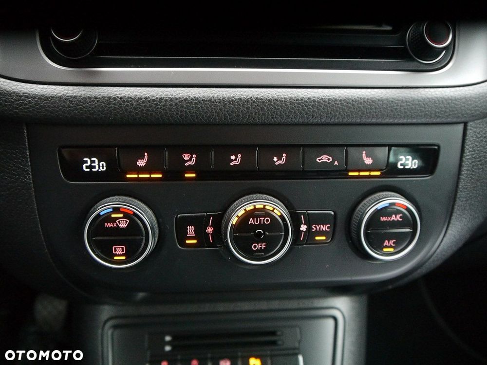 Volkswagen Tiguan 1.4 TSI BlueMotion Technology Lounge Sport & Style - 24