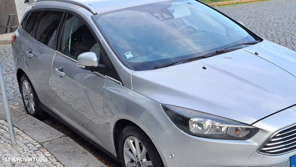 Ford Focus SW 1.5 TDCi EcoBlue Business - 2