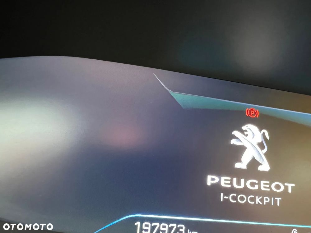 Peugeot 3008 1.5 BlueHDi Active Pack S&S EAT8 - 22