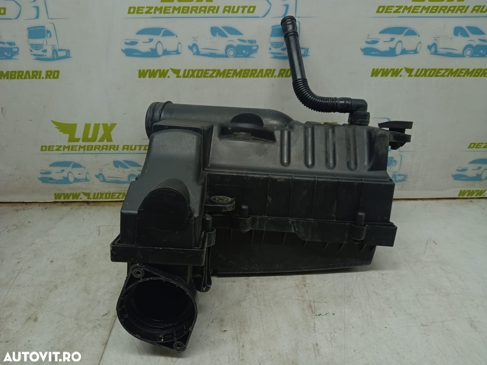 Carcasa filtru aer 1.9 tdi bls bxe 3c0129607ad Volkswagen VW Passat B - 2