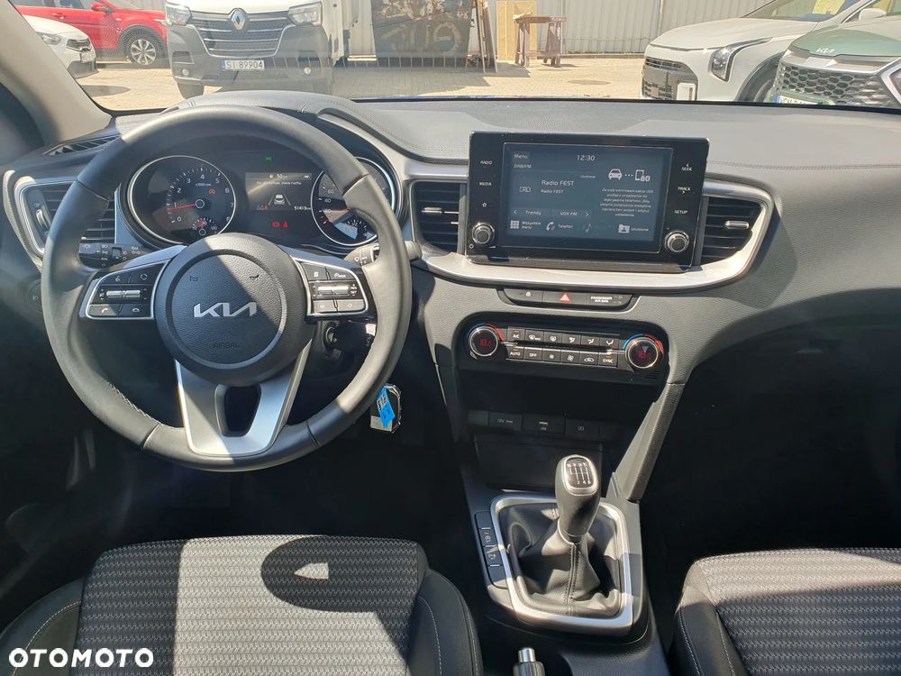 Kia XCeed 1.5 T-GDI M - 28