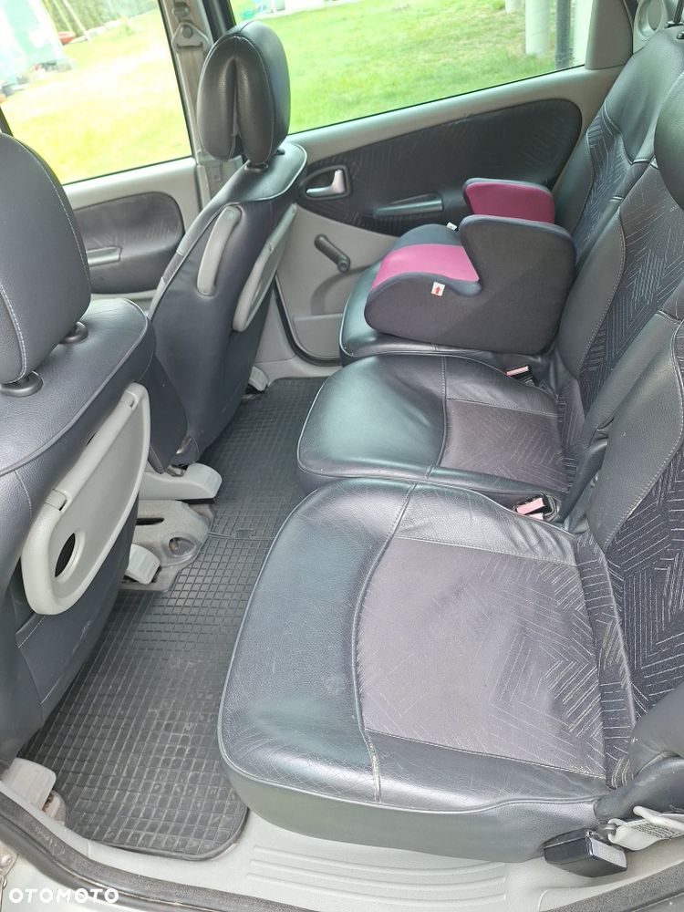 Renault Scenic - 5