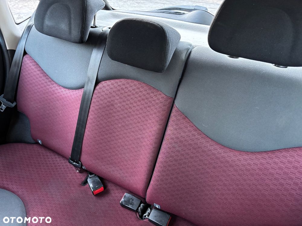 Citroën C3 1.4 HDi First - 7
