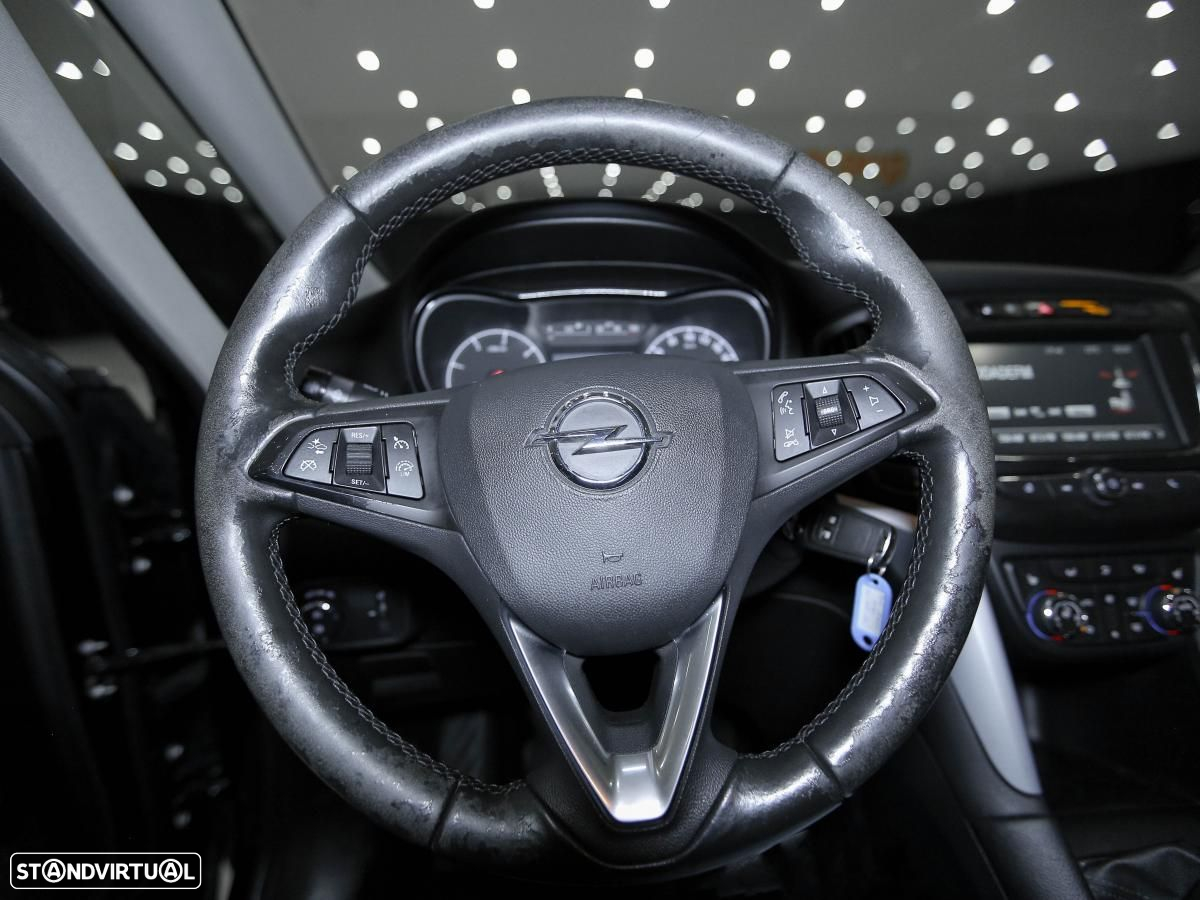Opel Zafira - 18