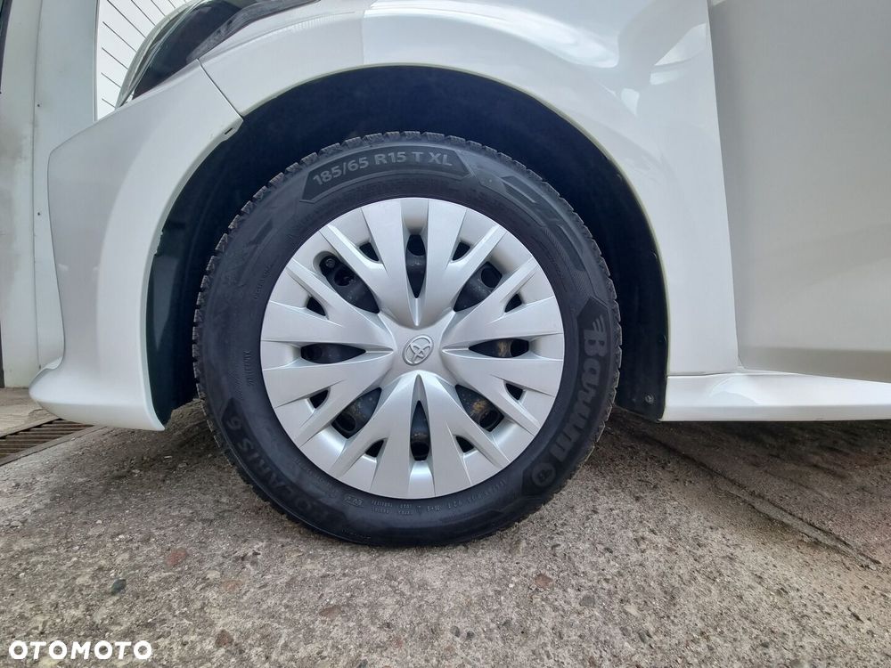 Toyota Yaris Hybrid 1.5 Comfort - 25