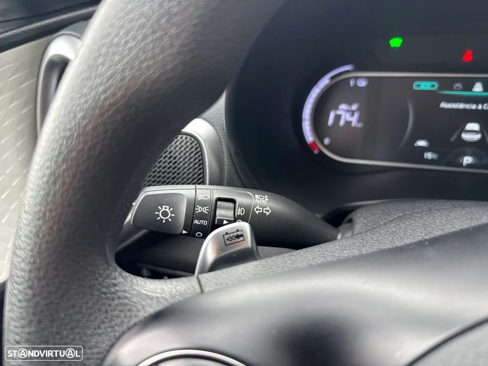 Kia e-Soul Vision - 22