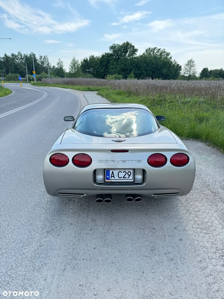 Chevrolet Corvette 5.7 - 17