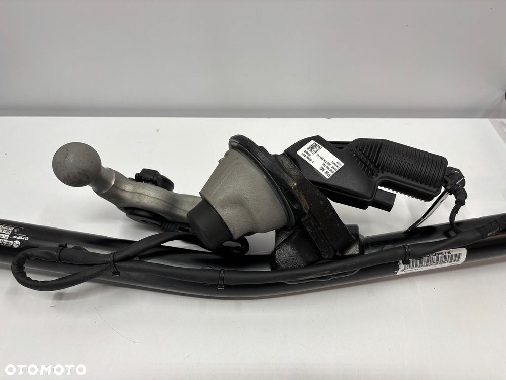 Volkswagen VW T7 Transporter Hak Holowniczy 7T0803881B - 4