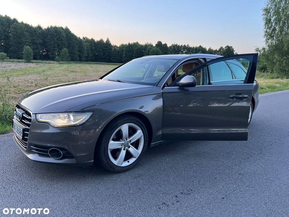 Audi A6 Avant 2012 photo 4