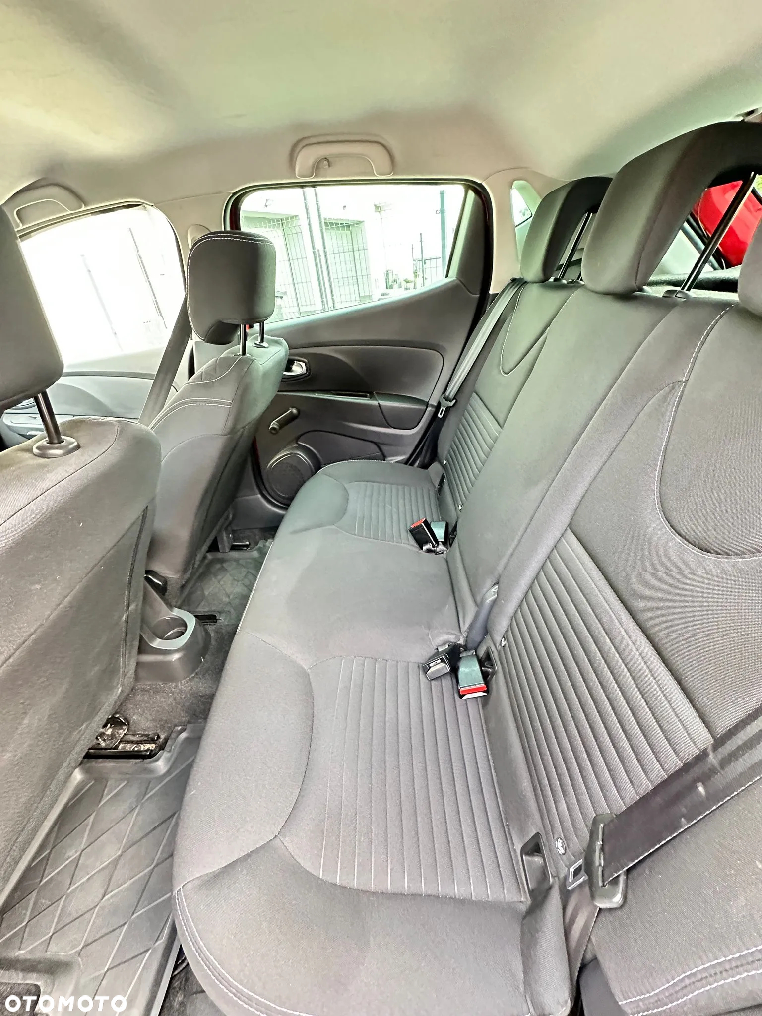 Renault Clio 0.9 TCe Limited - 8