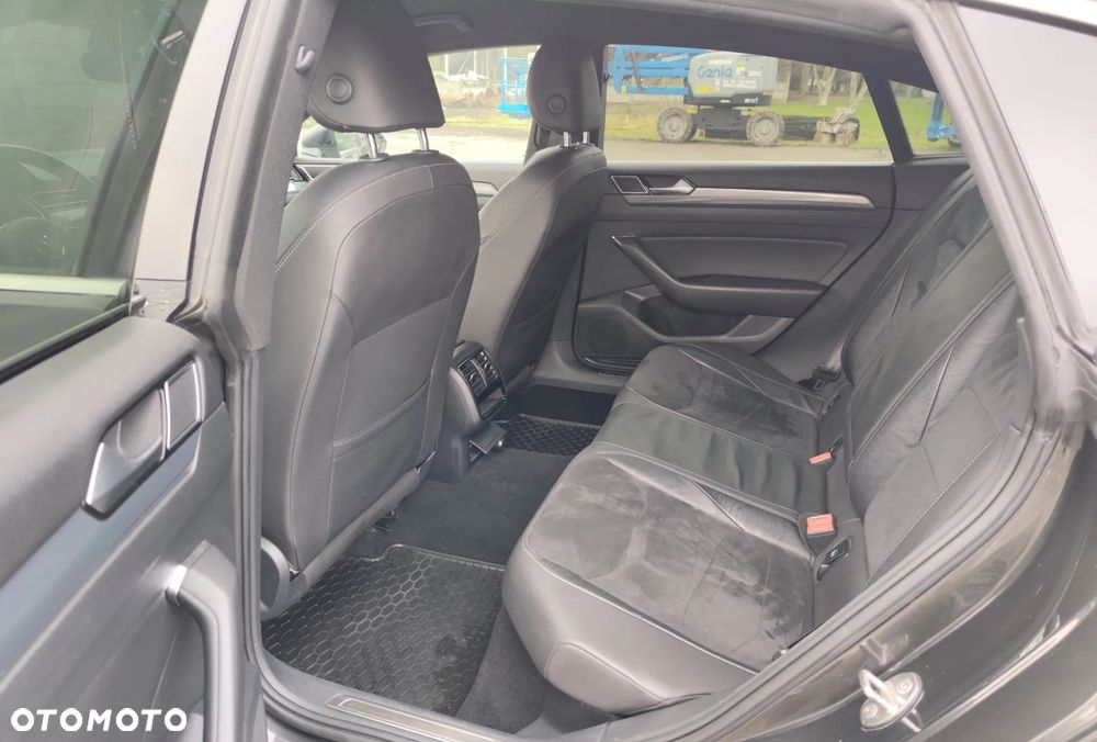 Volkswagen Arteon 2.0 TDI 4Motion SCR R-Line DSG - 13