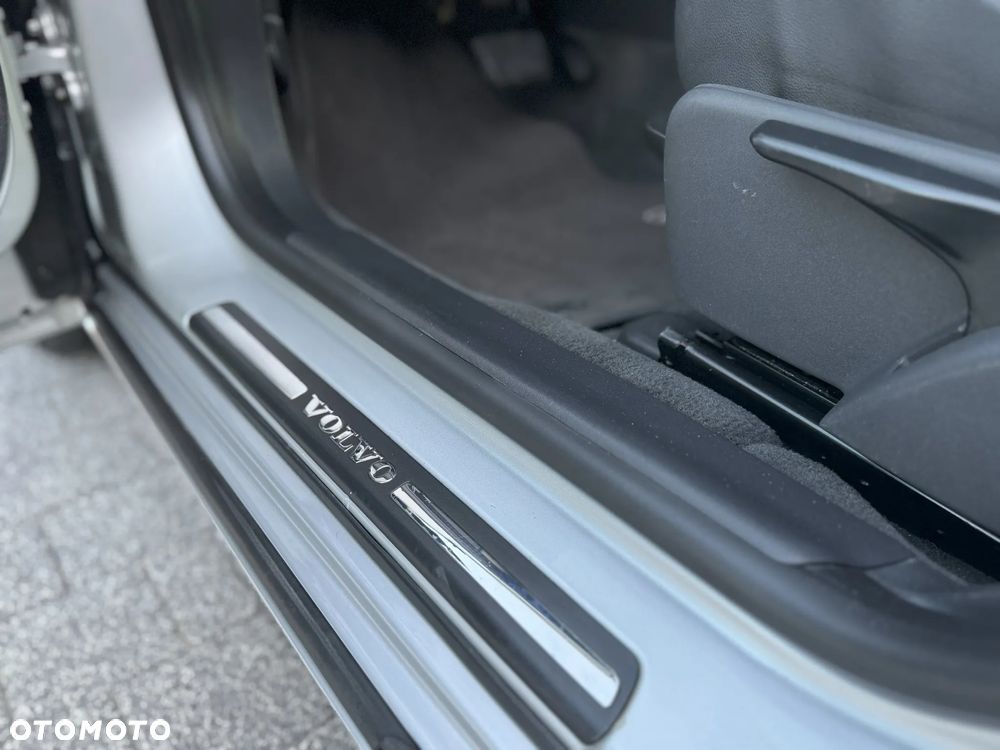 Volvo S60 D3 Geartronic Summum - 33