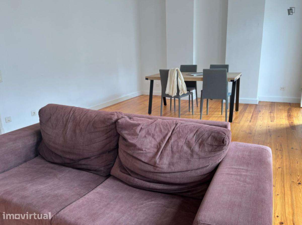 Quarto - localizado em Penha Lisbon - Grande imagem: 4/10