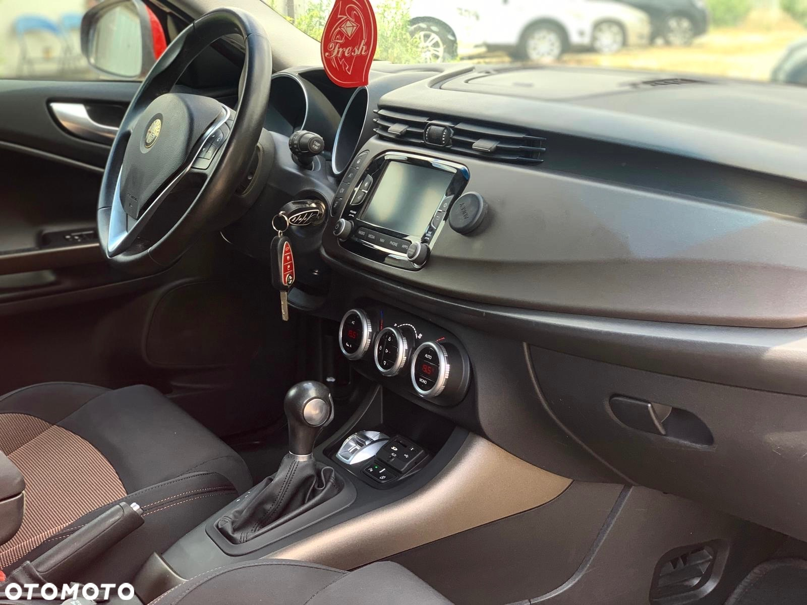 Alfa Romeo Giulietta 2.0 JTDM 16V TCT Turismo - 14