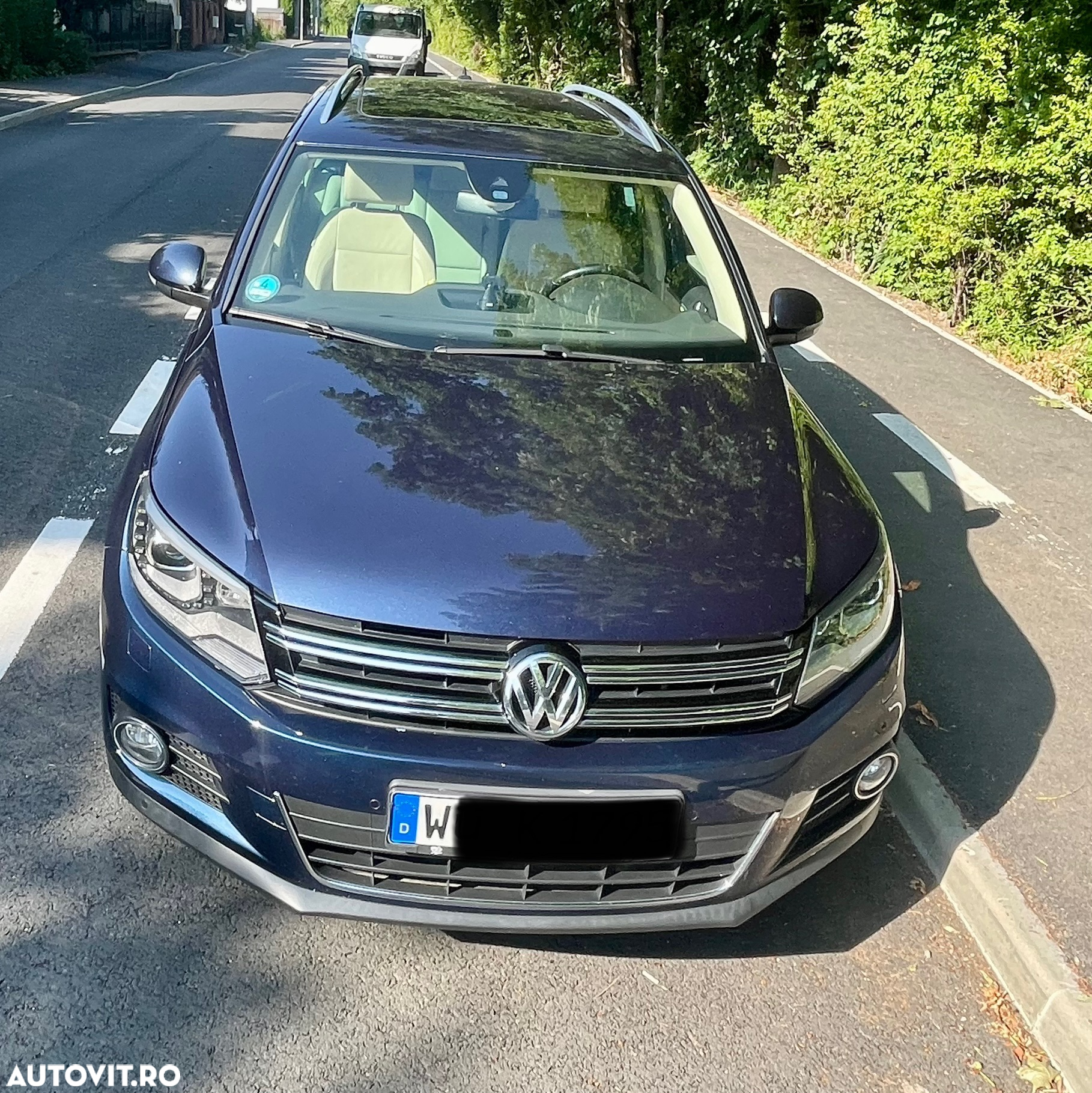 Volkswagen Tiguan 2.0 TDI 4Motion DSG BMT Sport & Style - 2