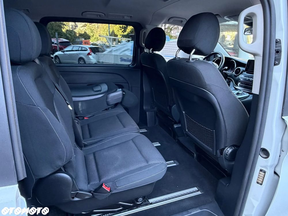 Mercedes-Benz Klasa V 250 d lang 4Matic 9G-TRONIC Style - 11