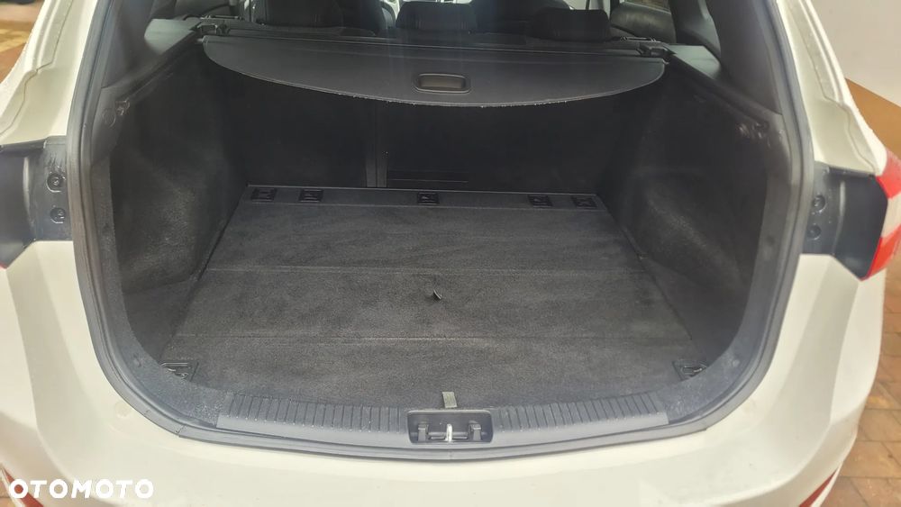 Hyundai i30 i30cw 1.6 CRDi Intro Edition - 19