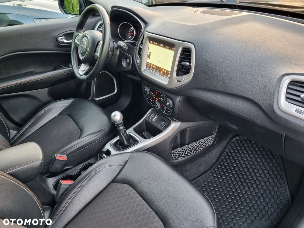 Jeep Compass 1.4 MultiAir Longitude - 15