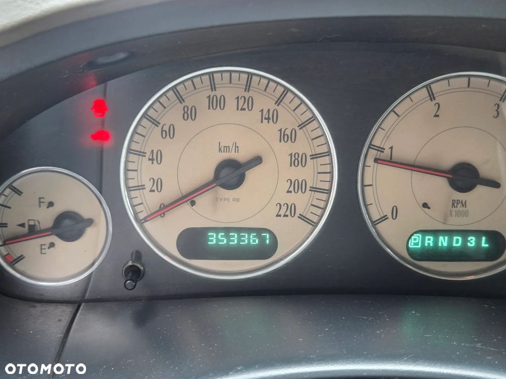 Chrysler Grand Voyager 2.8 CRD SE - 19