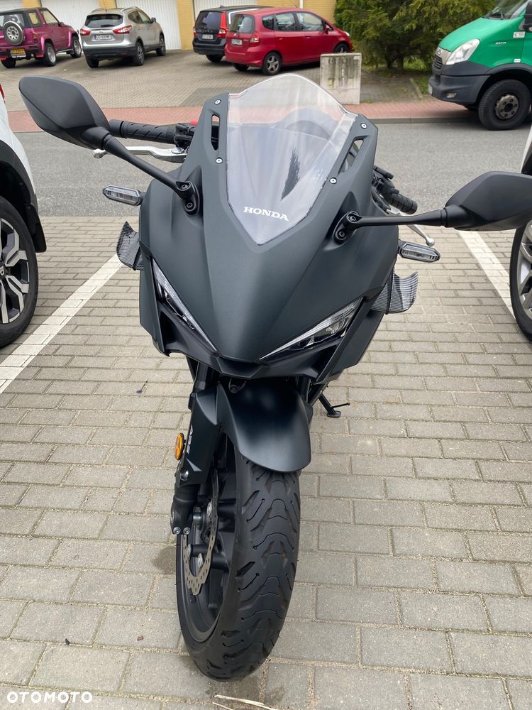 Honda CBR - 2