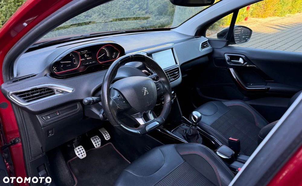 Peugeot 2008 1.6 BlueHDi Allure - 9