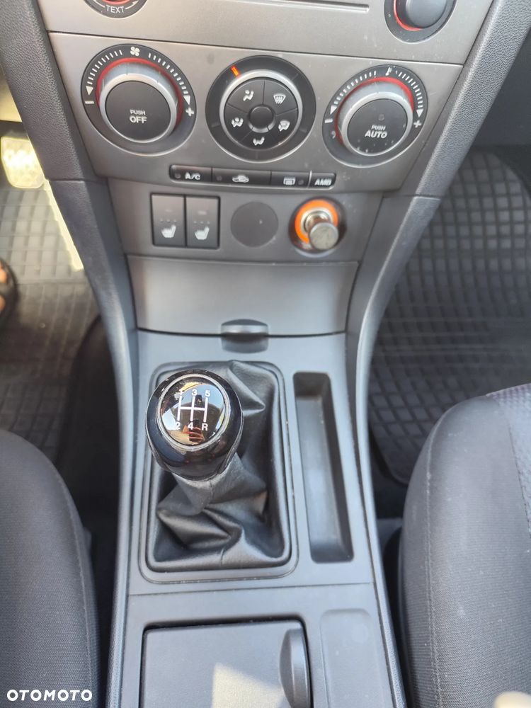 Mazda 3 1.6 Comfort - 12