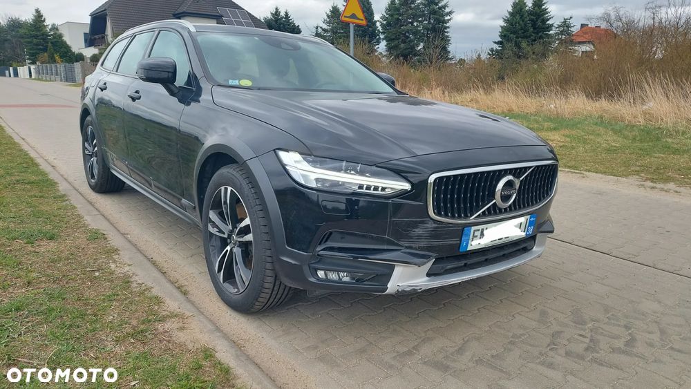 Volvo V90 Cross Country B5 D AWD Geartronic Pro - 2