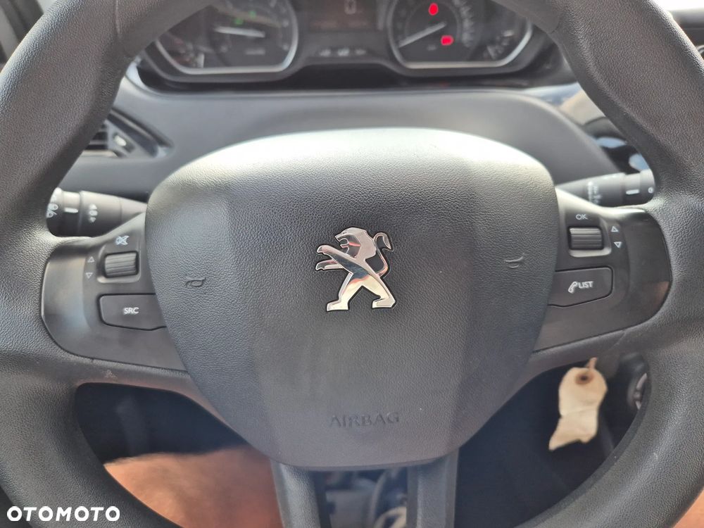 Peugeot 208 1.6 BlueHDi Active S&S - 12