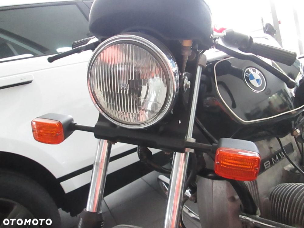 BMW R - 9