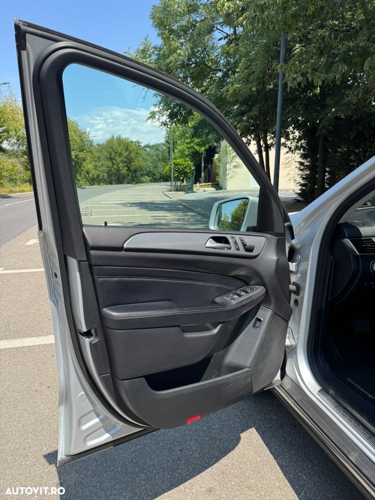 Mercedes-Benz ML 250 BlueTEC 4MATIC Aut - 28