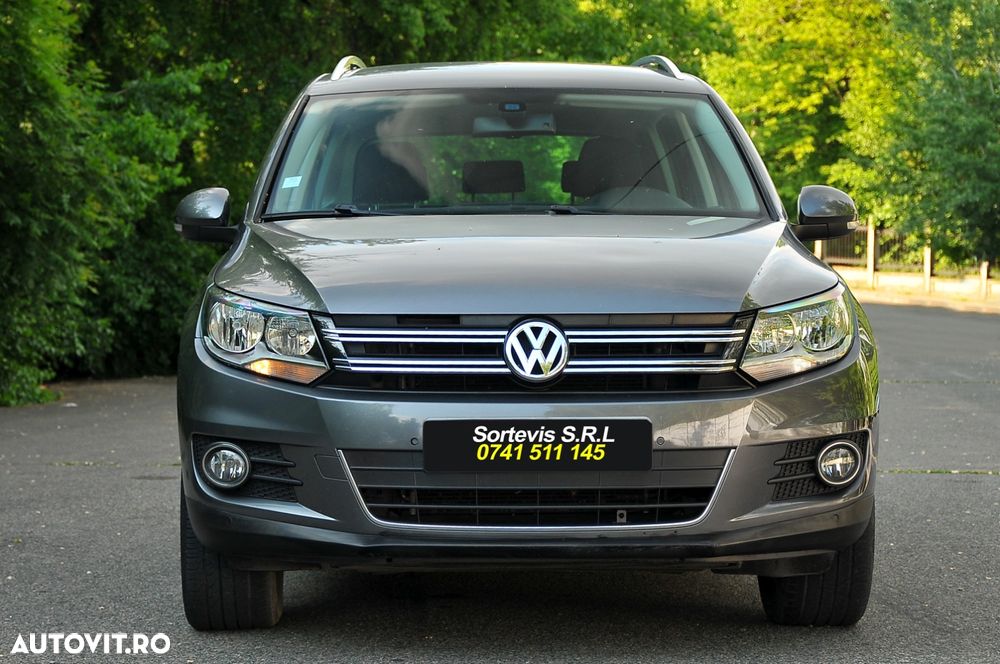 Volkswagen Tiguan 2.0 TDI DPF BlueMotion Technology Exclusive - 1